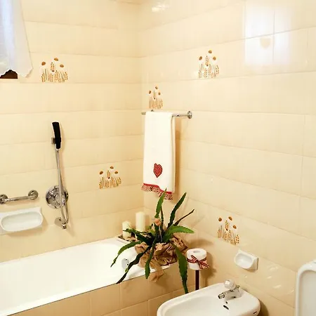 Casa Luisella 105s דירה Ossuccio